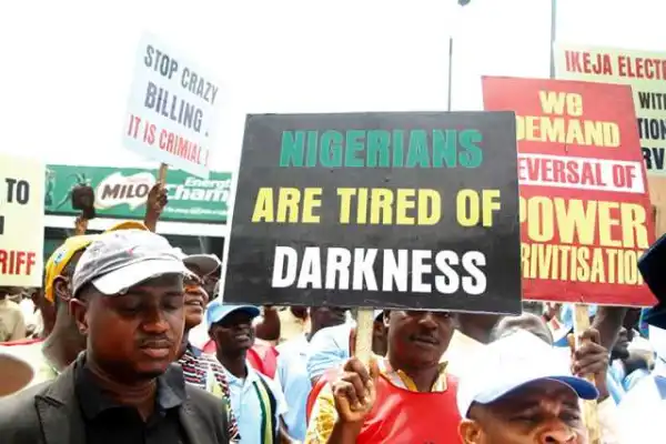 Workers groan as govs, aides, commissioners receive salaries